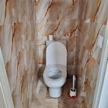 Proche Carcassonne Avec Piscine Chauffee Interieur فيلة *